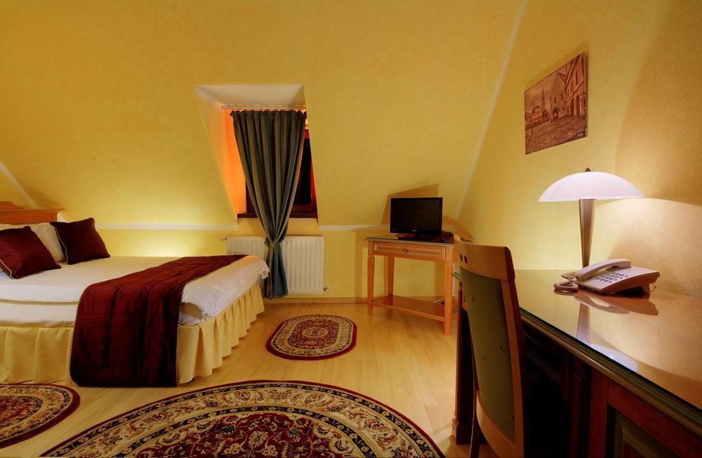 The Council Hotell Sibiu Eksteriør bilde